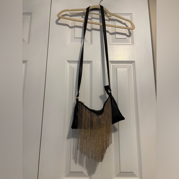 ⚱️ Gold Chain Purse ⚱️ - Picture 1 of 3